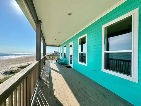 A home in Crystal Beach