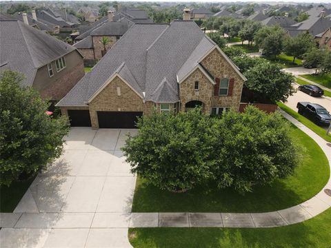 Single Family Residence in Katy TX 2610 Park Hills Drive.jpg