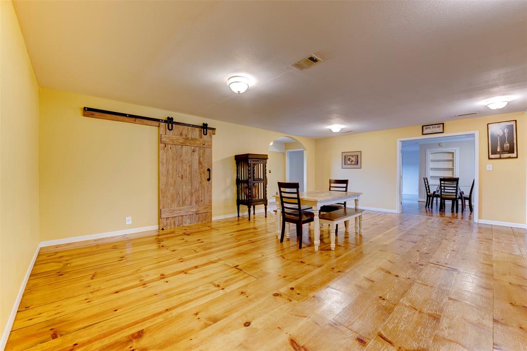 1137 Fm 1406 Road