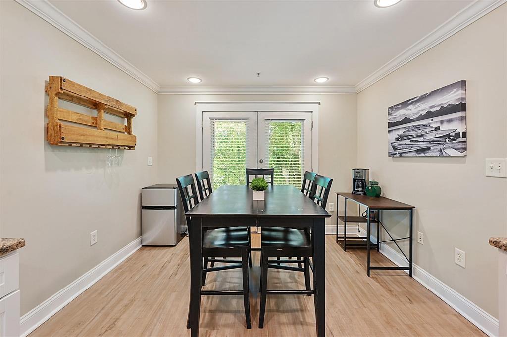 1725 Harvey Mitchell Parkway #211, College Station, Texas image 6