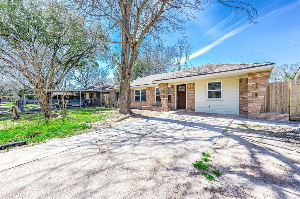 6615 Dewville Lane
