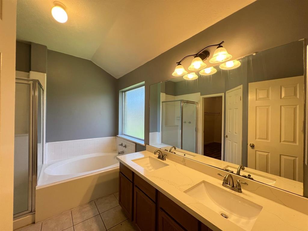 3107 Pheasant Trail Drive, Sugar Land, Texas image 27