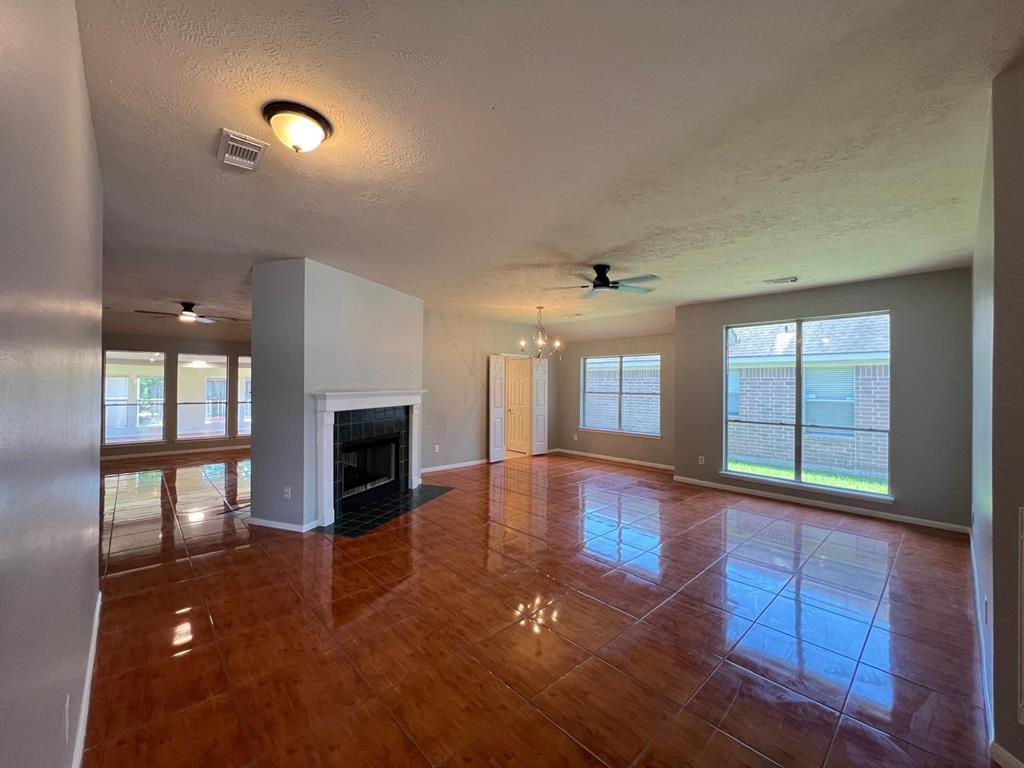 3107 Pheasant Trail Drive, Sugar Land, Texas image 12