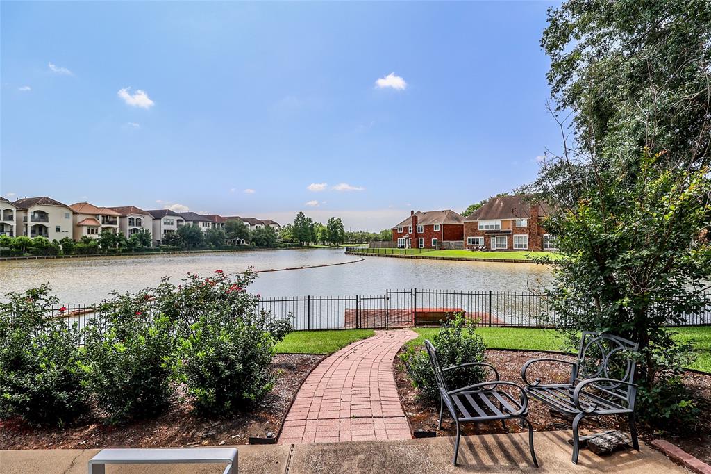 101 N Hall Drive, Sugar Land, Texas image 37