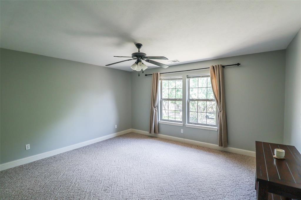 101 N Hall Drive, Sugar Land, Texas image 32