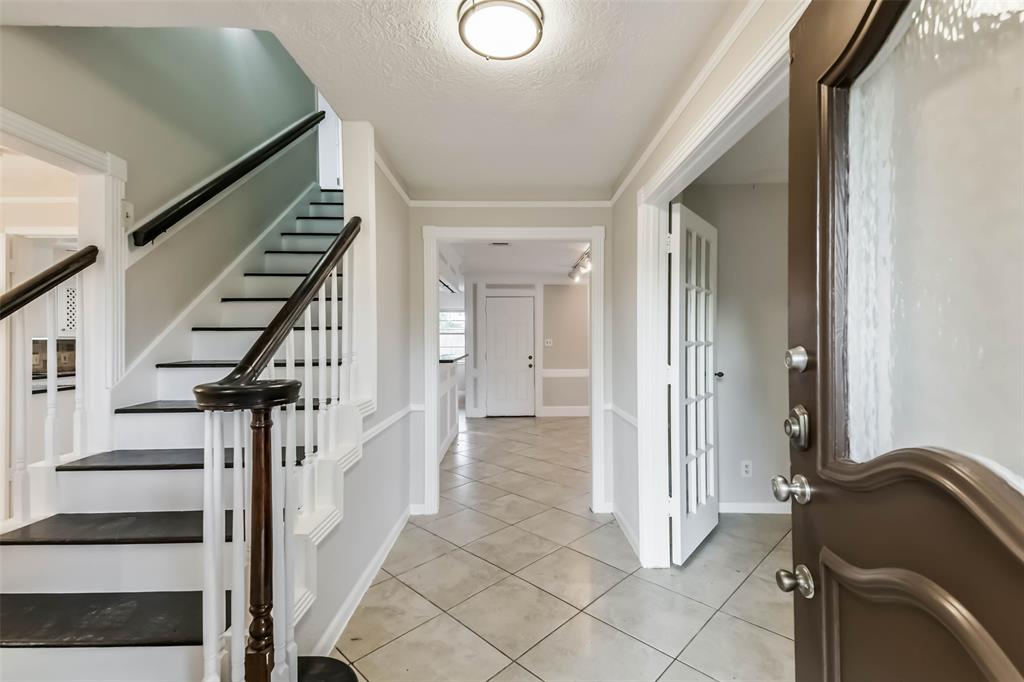 14922 Walters Road, Houston, Texas image 3