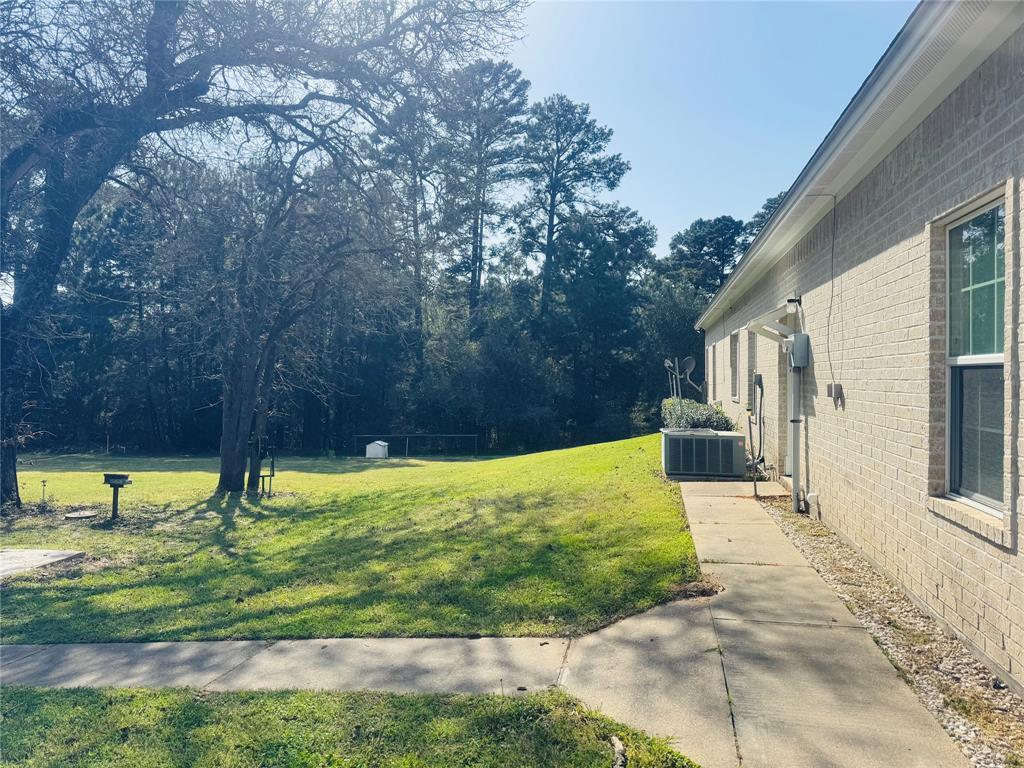 7 Autumn Way, Huntsville, Texas image 35