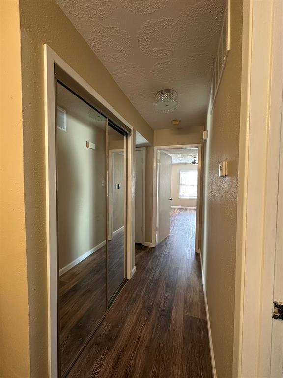 10555 Turtlewood Court #1811, Houston, Texas image 9