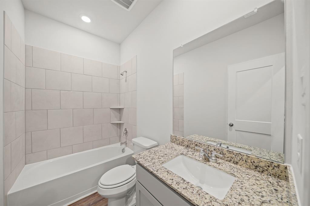 14231 Spring Valley Drive, Conroe, Texas image 11