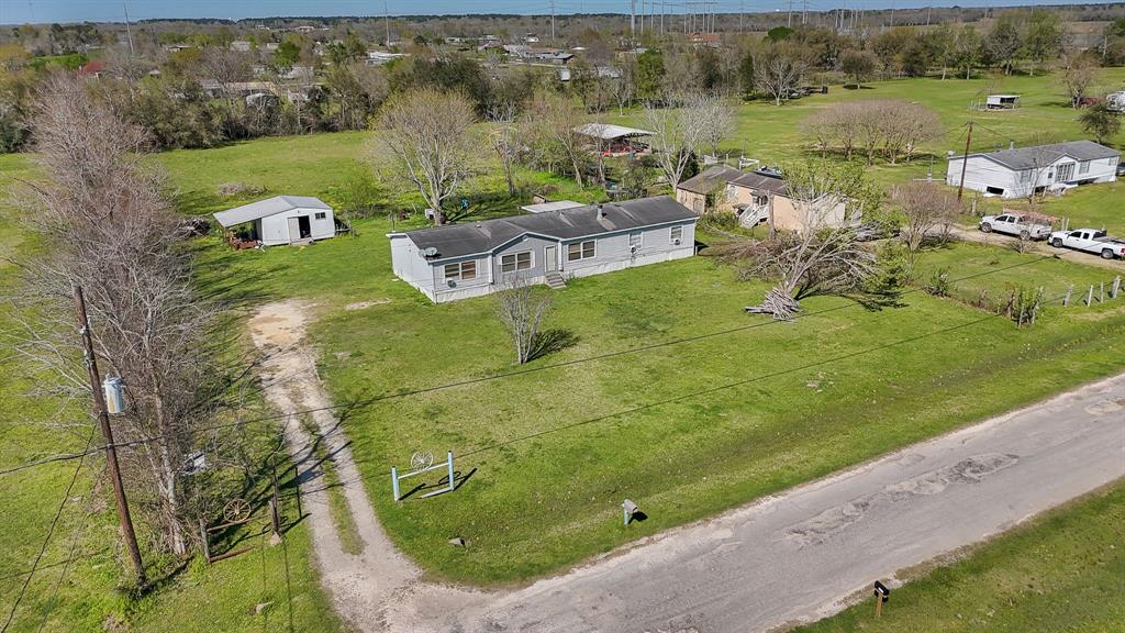 242 County Road 6022, Dayton, Texas image 3