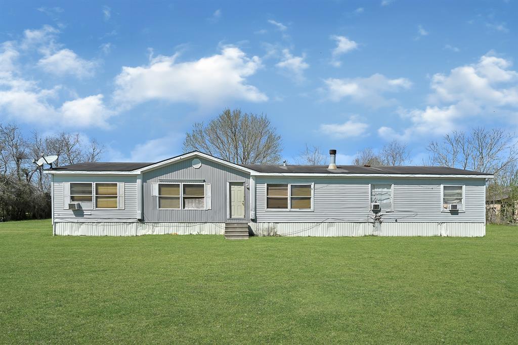 242 County Road 6022, Dayton, Texas image 5