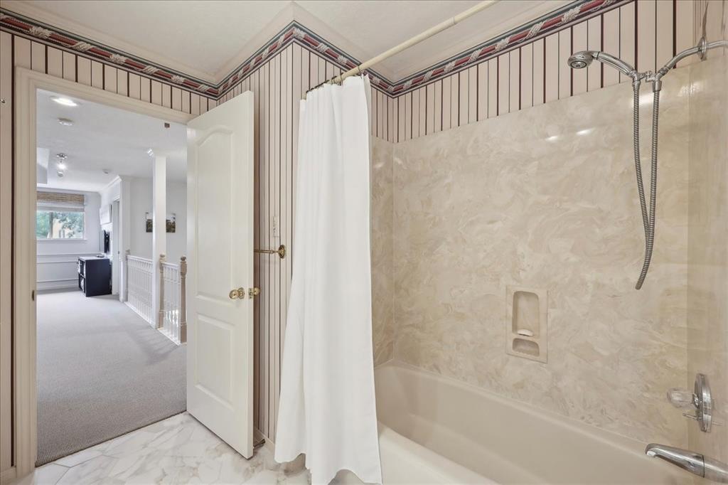 4820 Ashland Lane, Beaumont, Texas image 38