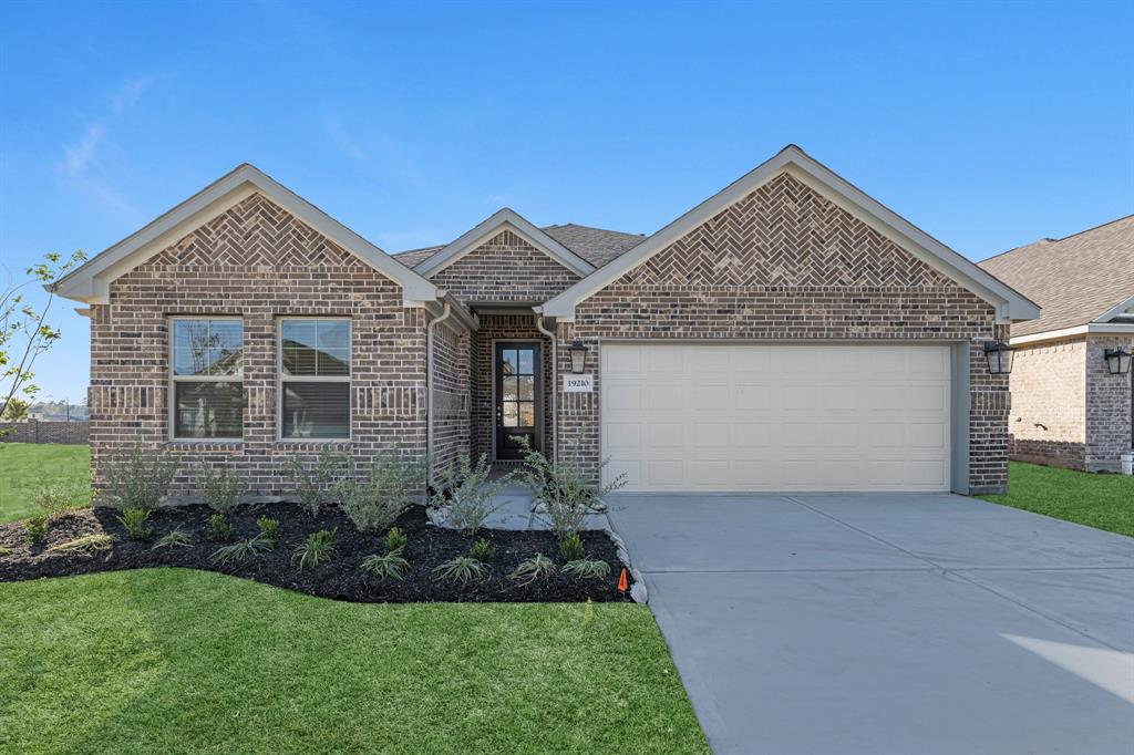 19210 Olive Heath Lane, Magnolia, Texas image 1