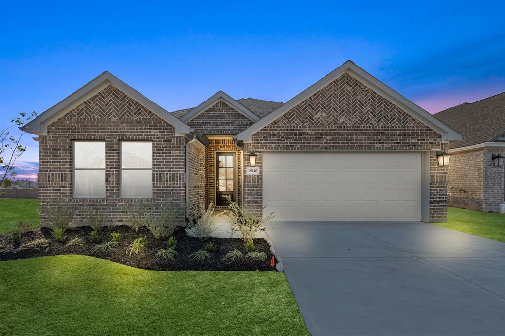 19210 Olive Heath Lane, Magnolia, Texas image 2