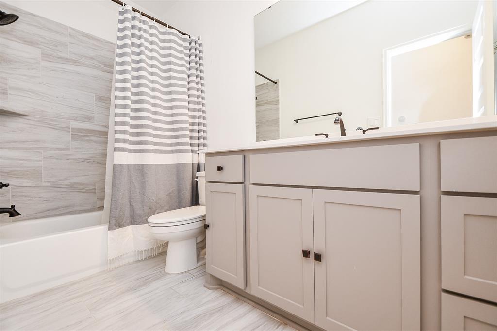 10423 Mira Terrace Trail, Richmond, Texas image 29