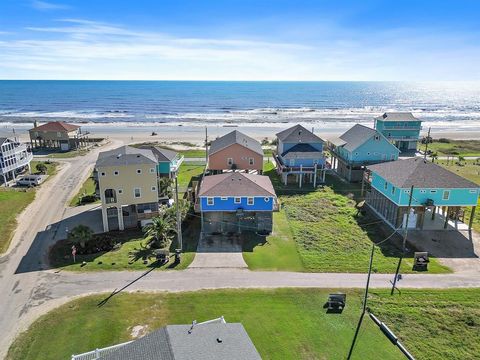 A home in Crystal Beach