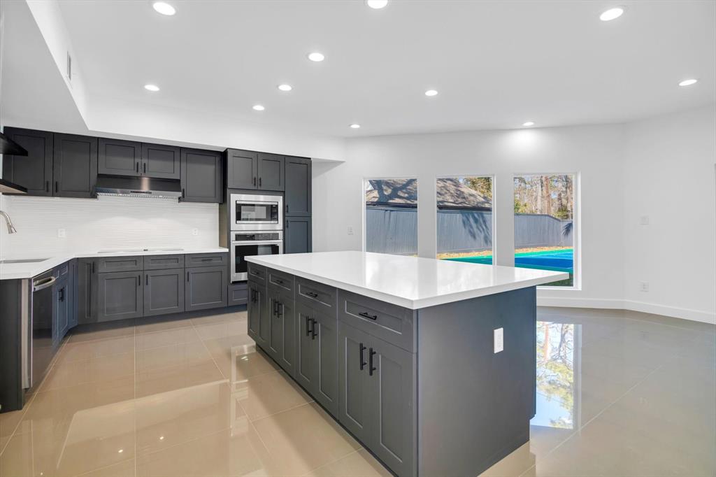 12564 Memorial Divide, Houston, Texas image 20