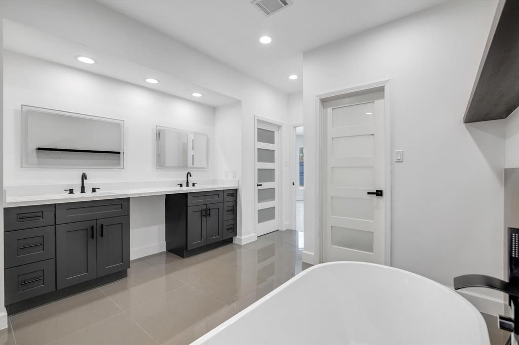 12564 Memorial Divide, Houston, Texas image 31