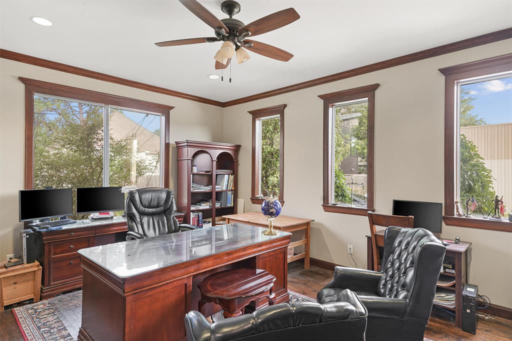 112 W 4th Street, Houston, Texas image 3