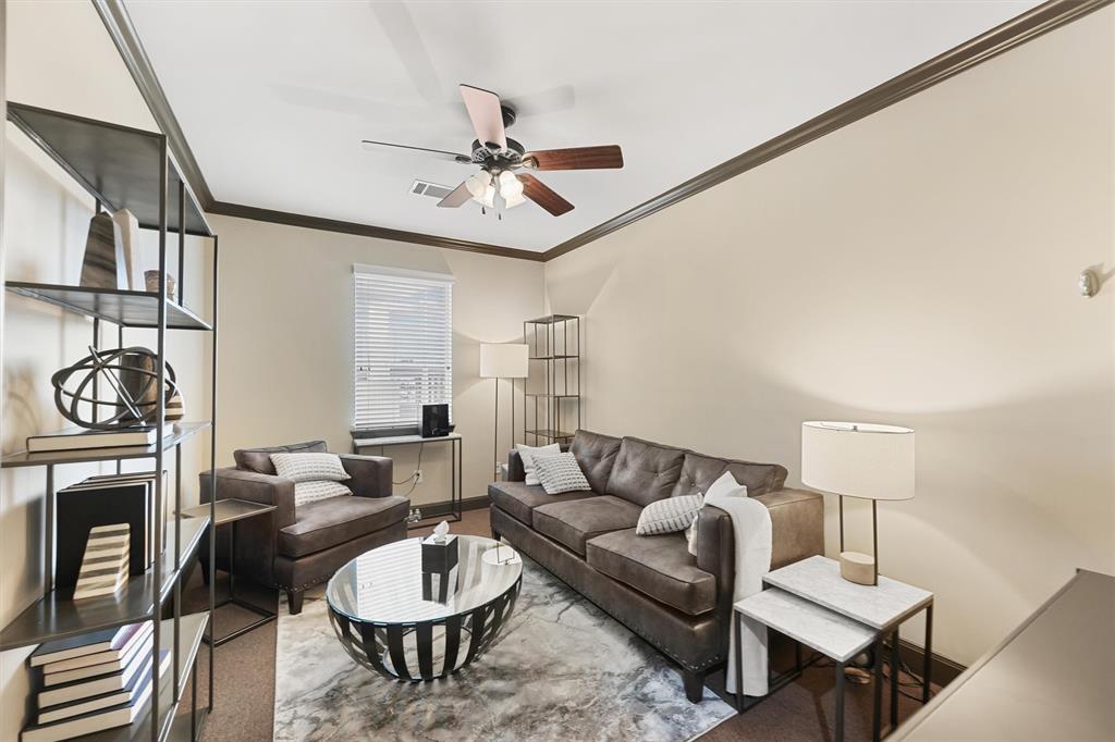 112 W 4th Street, Houston, Texas image 5