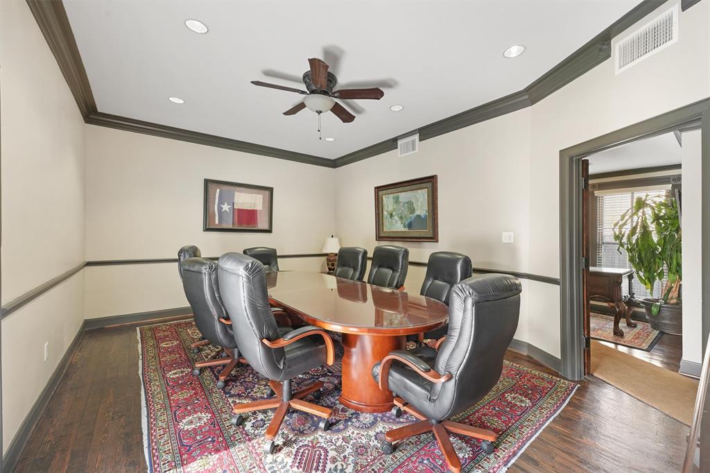 112 W 4th Street, Houston, Texas image 4