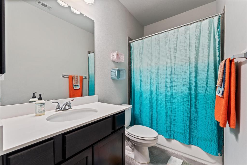 115 Buckeye Drive, Montgomery, Texas image 31