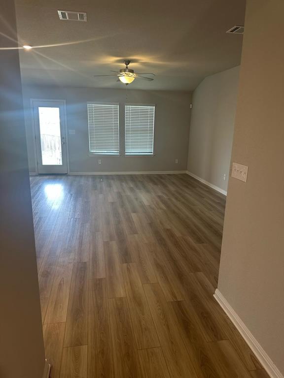 14020 Heartland Drive, Manor, Texas image 2
