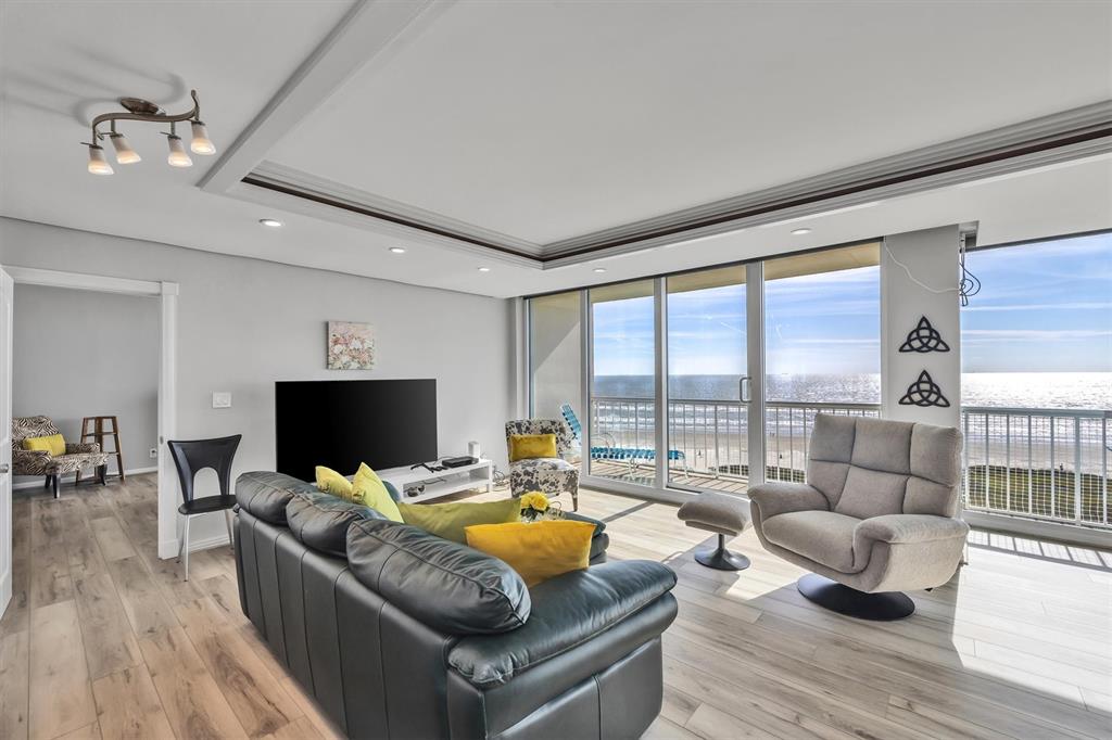 1401 E Beach Drive #805/06, Galveston, Texas image 8