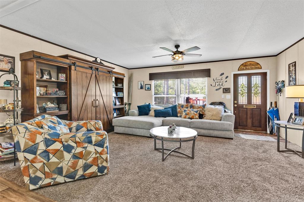 56 Michael Street, Huntsville, Texas image 6