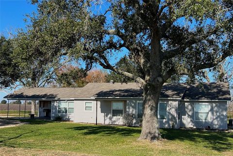 A home in El Campo