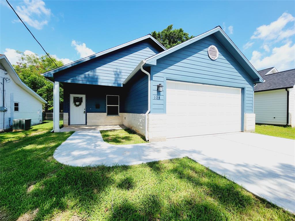 104 S 12 Th Street, West Columbia, Texas image 1