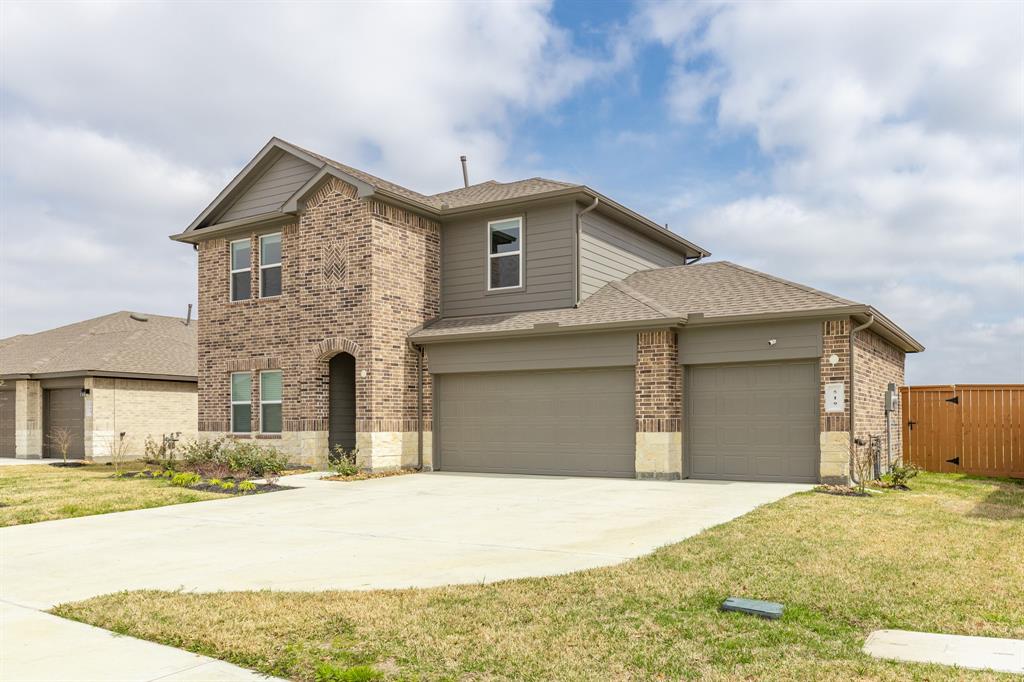 519 San Marcos Trail, Dayton, Texas image 3