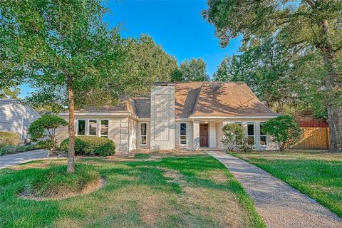 Photo of 3615 Highfalls Drive, Houston, TX 77068 (MLS # 49080867)