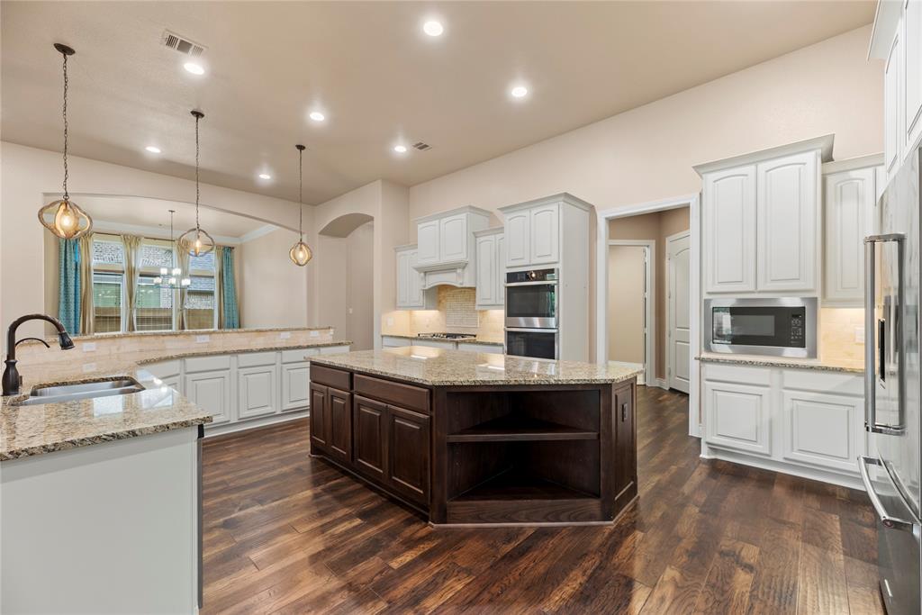 15306 Guava Vista
