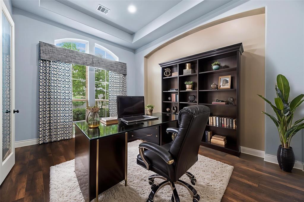 15306 Guava Vista