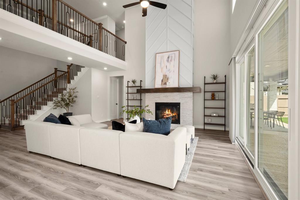 5003 Tanyard Manor Drive, Sugar Land, Texas image 10