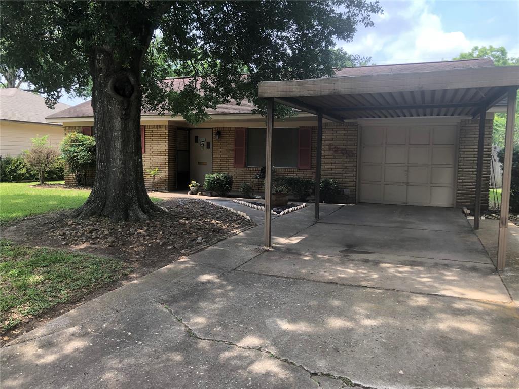 1208 Miles Street, Rosenberg, Texas image 2