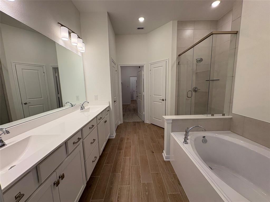 208 Cider Gum Place, Montgomery, Texas image 12