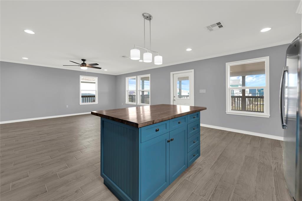 1741 Bluewater Highway, Surfside Beach, Texas image 7