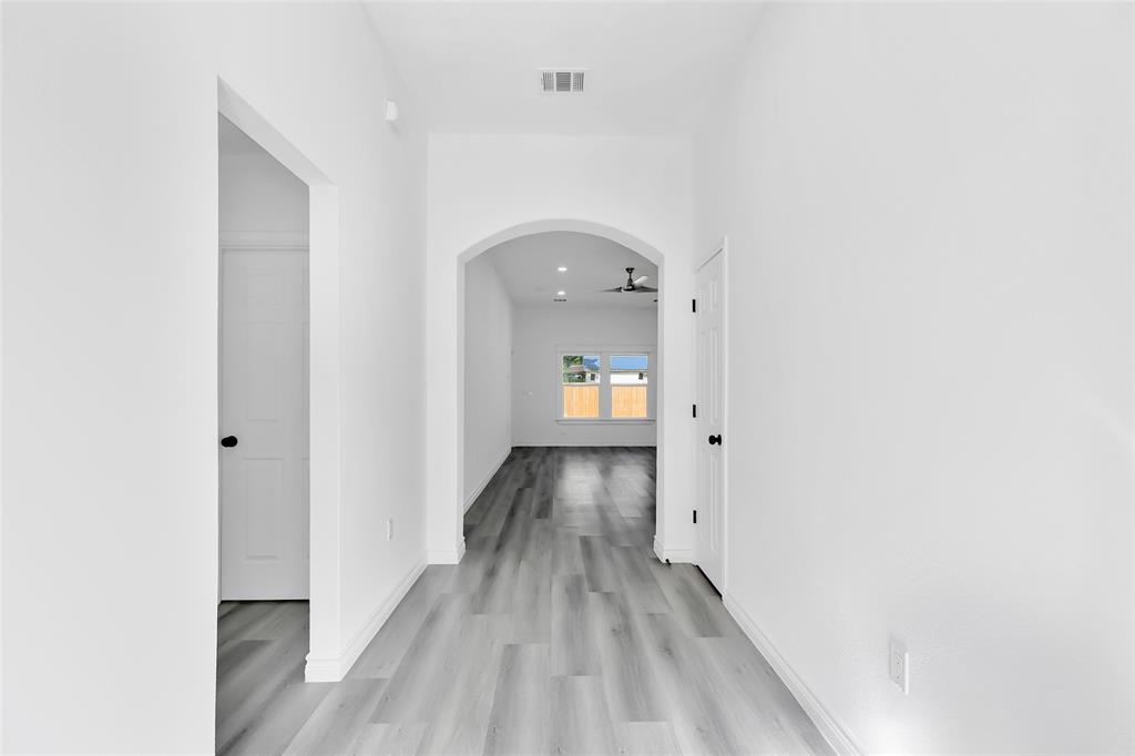1109 N Main St St, Dayton, Texas image 10