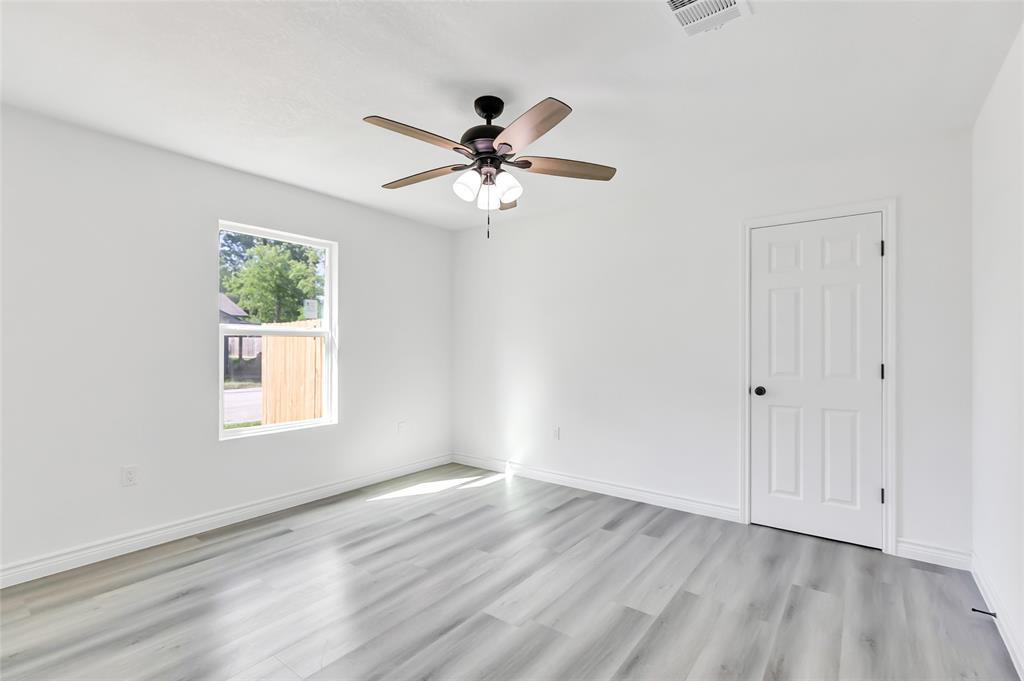 1109 N Main St St, Dayton, Texas image 14