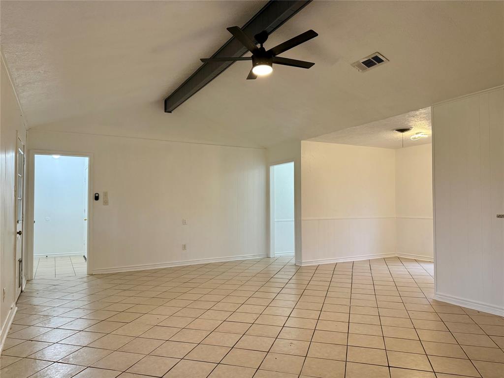 2305 Buchanan Drive, Baytown, Texas image 12