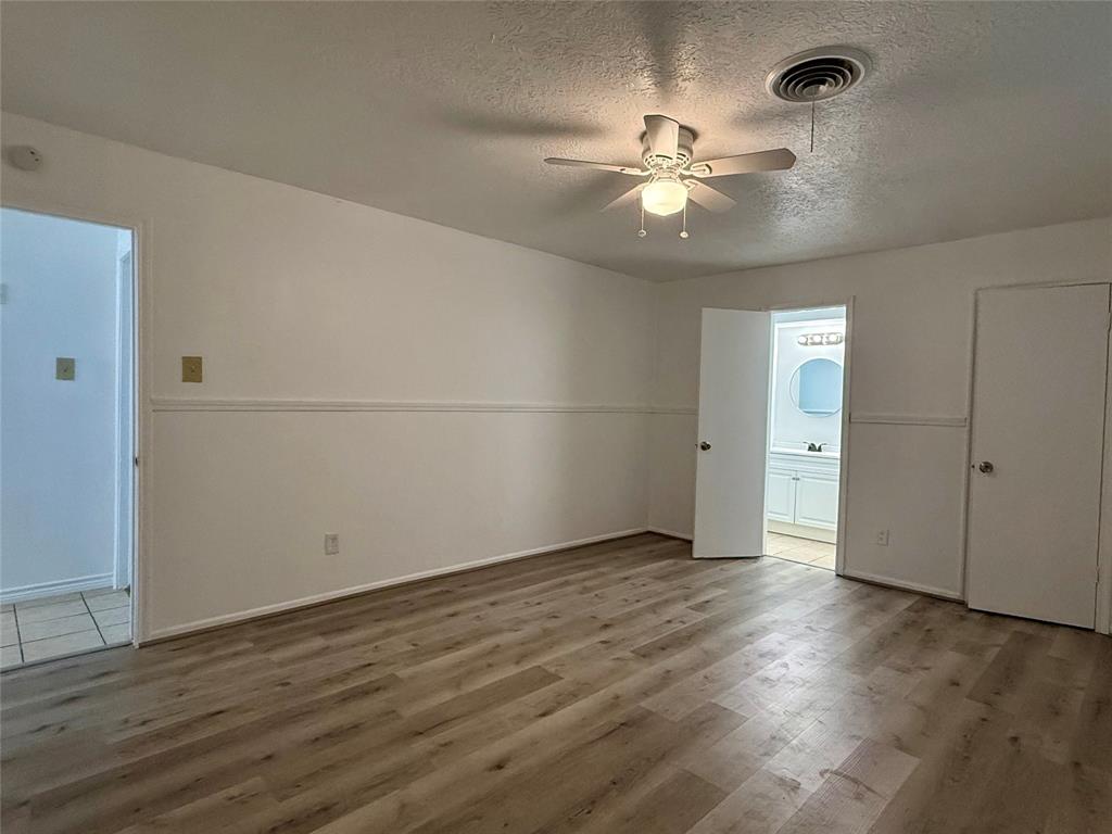 2305 Buchanan Drive, Baytown, Texas image 19