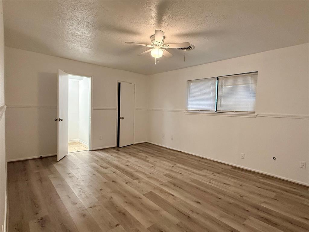 2305 Buchanan Drive, Baytown, Texas image 18