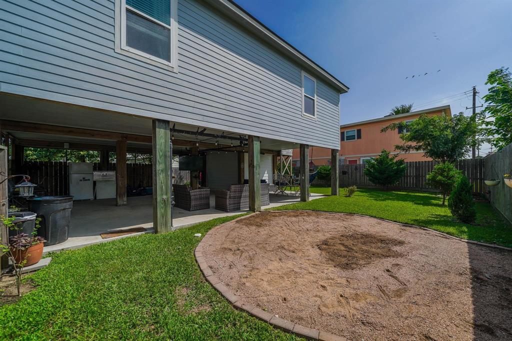 2316 Hollywood Avenue, Galveston, Texas image 13