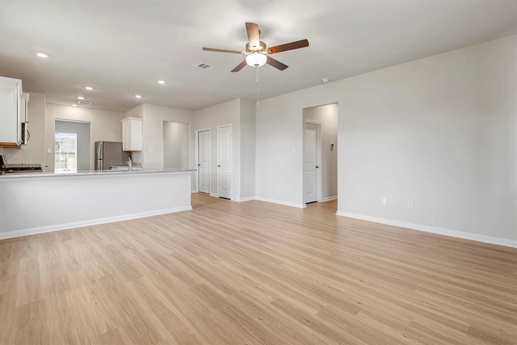 416 Light Summit Drive, Katy, Texas image 3