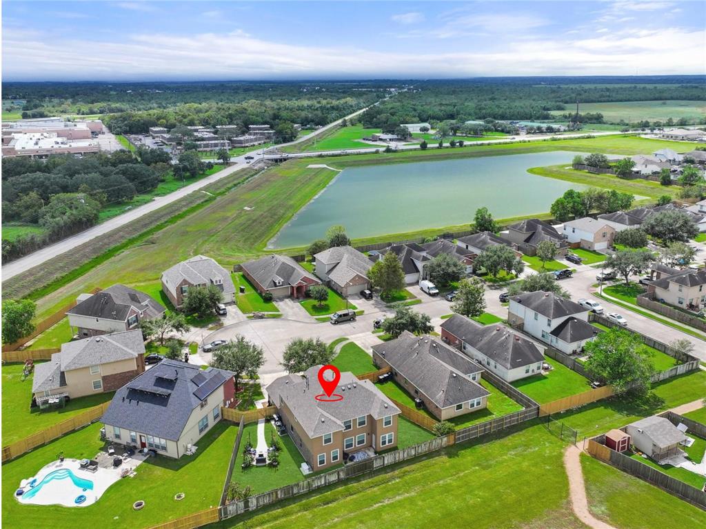 1078 Lasso Court, Alvin, Texas image 31