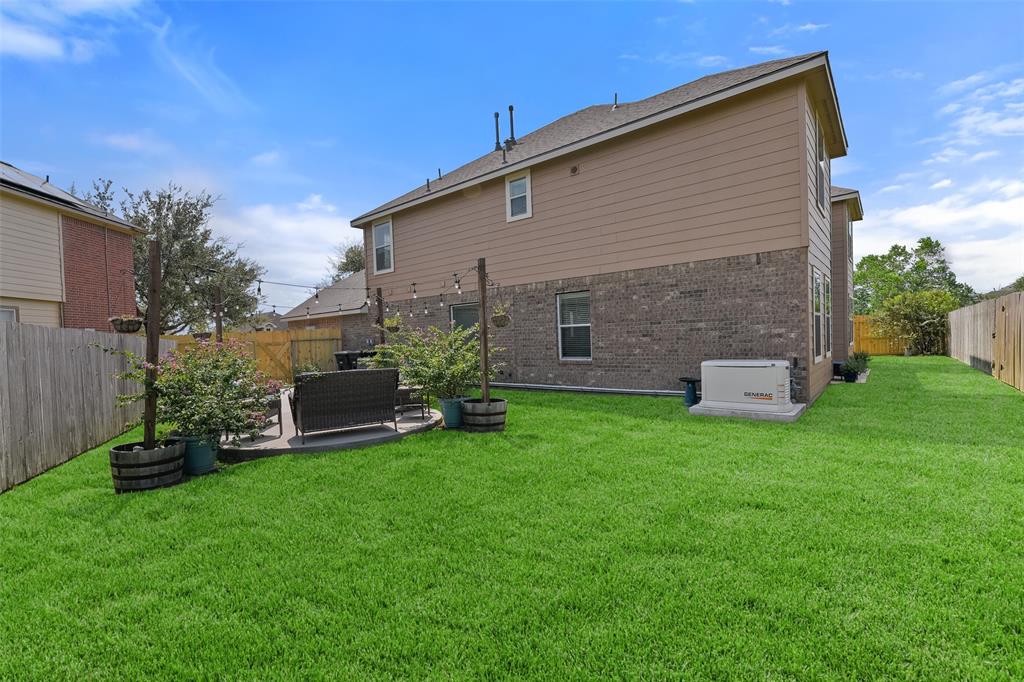 1078 Lasso Court, Alvin, Texas image 28