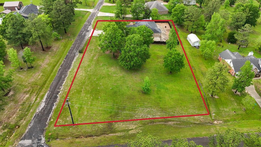 154 Southcrest Court, Livingston, Texas image 1