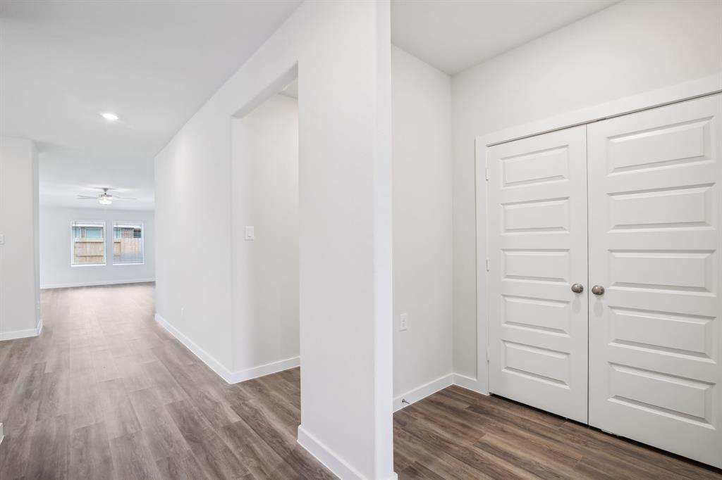 5233 Harvest Season Lane, Pearland, Texas image 17